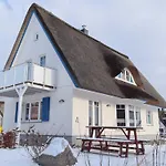 E8 Reetdach Ostseebad Rerik