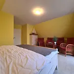 E8 Reetdach Ostseebad