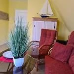 E8 Reetdach Ostseebad Rerik 펜션 Neu Gaarz