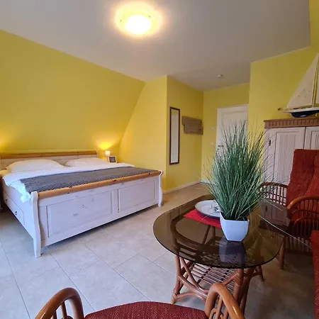 E8 Reetdach Ostseebad Rerik Casa vacanze Neu Gaarz