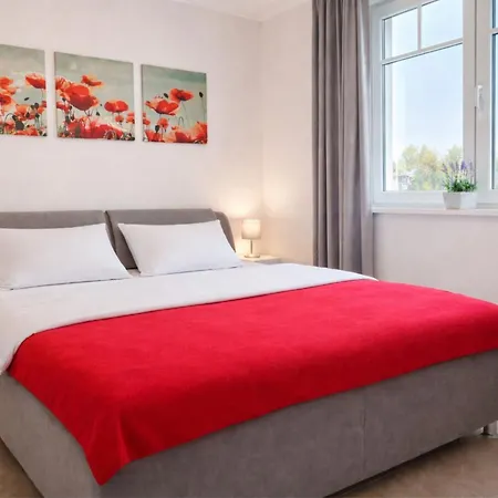 E8 Reetdach Ostseebad Rerik